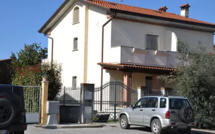 Villetta in vendita nella campagna del Comune di Seravezza Cod 1543