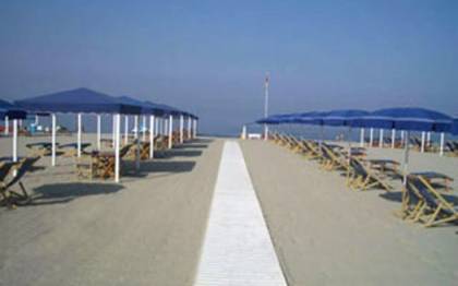 Stabilimento balneare in vendita a Marina di Pietrasanta