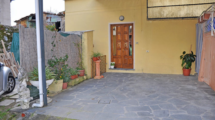 Appartamento in vendita nella campagna di Pietrasanta cod 1639