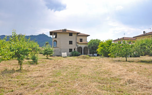 Villa storica a Camaiore