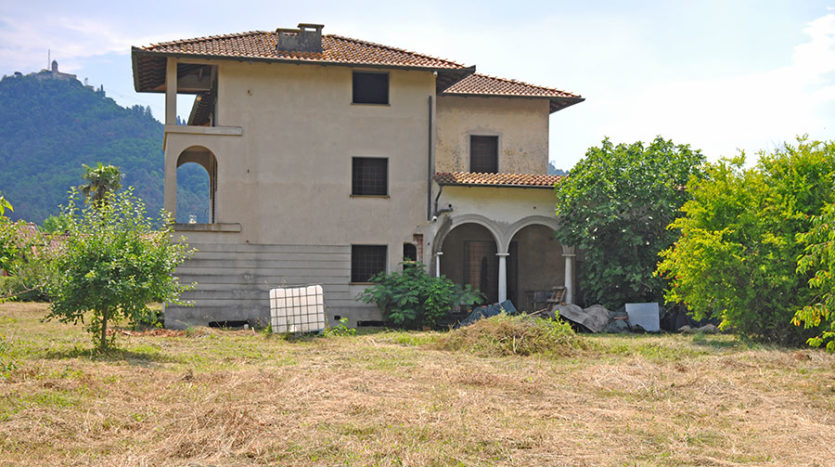 Villa storica in vendita nel Comune di Camaiore Cod 1402
