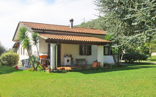 Villa in campagna – Villa in vendita nella campagna di Pietrasanta