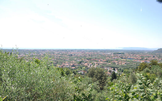 Villa vista mare – Villa in vendita sulla prima collina di Pietrasanta