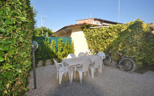 Casa al Mare – Villetta in vendita a Marina di Pietrasanta