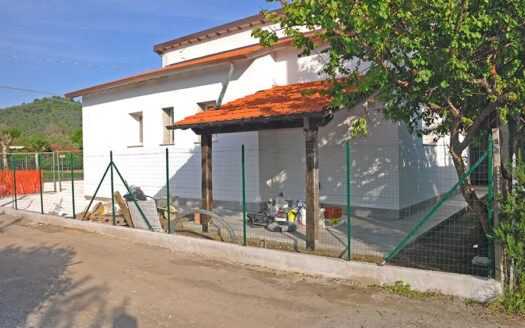 Casa in campagna – Villetta in vendita nella campagna di Pietrasanta