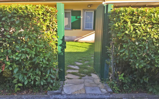 Casa al mare – Appartamento con giardino in vendita a Marina di Pietrasanta -VENDUTO