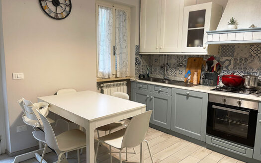 Casa al mare – Villetta a schiera in vendita nel Comune di Seravezza a due chilometri dal mare