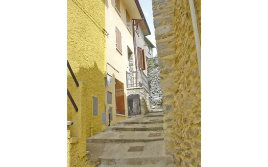 Casa a Seravezza - Terratetto in vendita sulla collina Seravezzina Cod 2146
