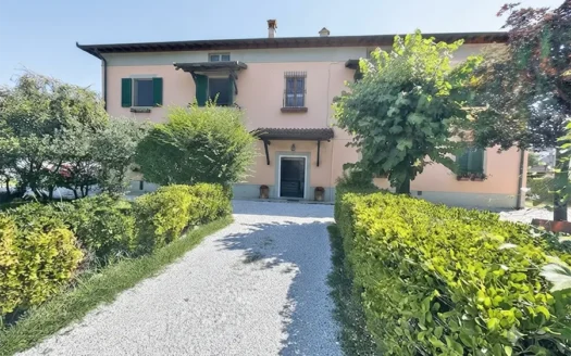 Casa a Forte Dei Marmi - Appartamento in vendita a Forte Dei Marmi Cod 2178