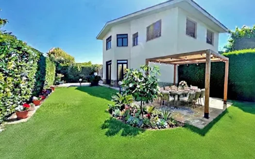 Casa A Marina di Pietrasanta - Appartamento in vendita a Marina di Pietrasanta Cod 2172