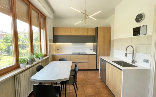 Appartamento al mare – Appartamento con giardino a Marina di Pietrasanta