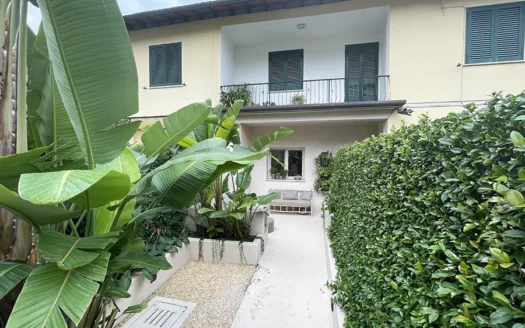 Appartamento A Pietrasanta – Appartamento in vendita a due passi dal centro storico